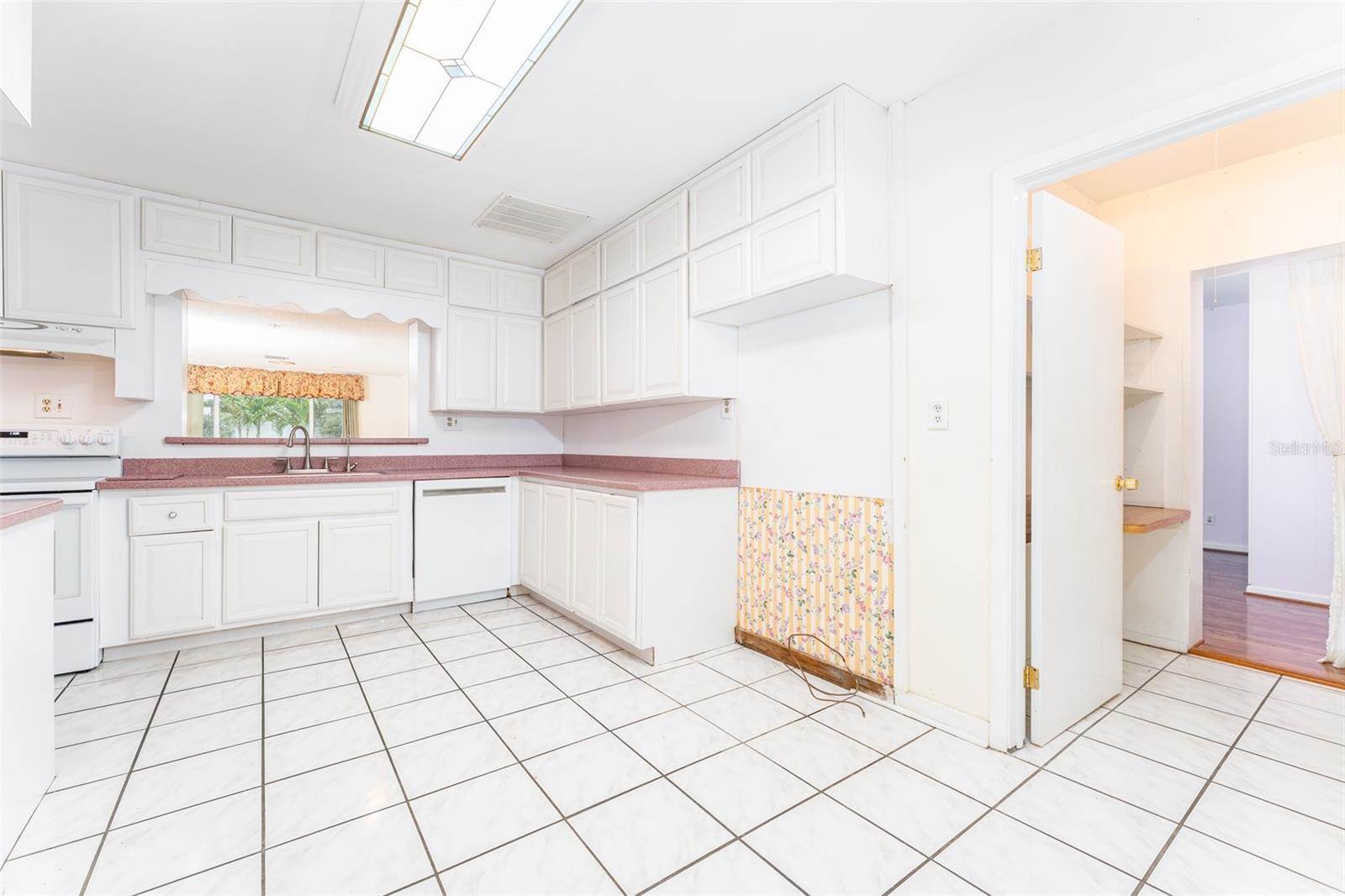 4104 West Watrous Avenue, Tampa, FL 33629