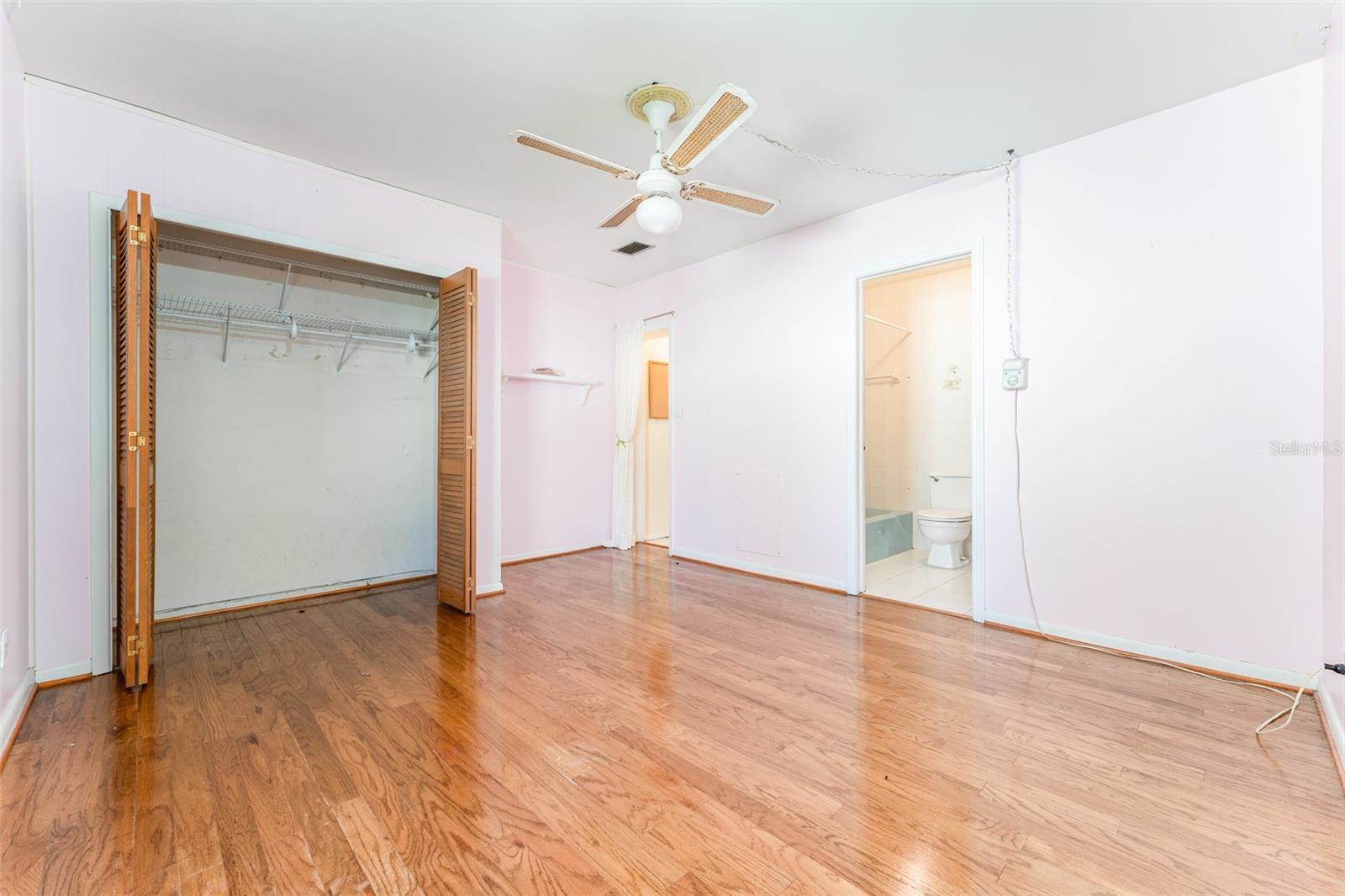 4104 West Watrous Avenue, Tampa, FL 33629