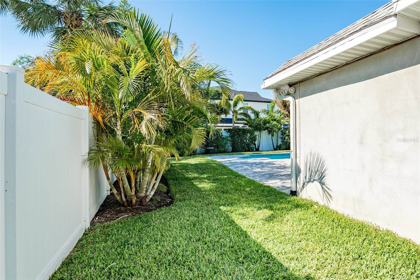 4104 West Watrous Avenue, Tampa, FL 33629