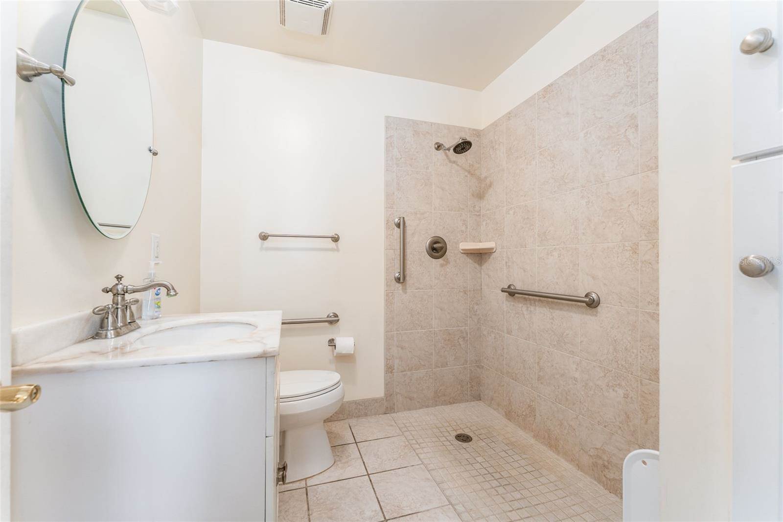 4104 West Watrous Avenue, Tampa, FL 33629