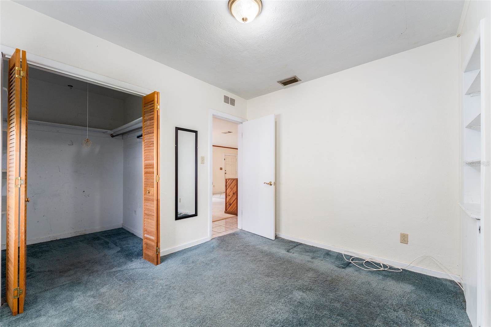 4104 West Watrous Avenue, Tampa, FL 33629