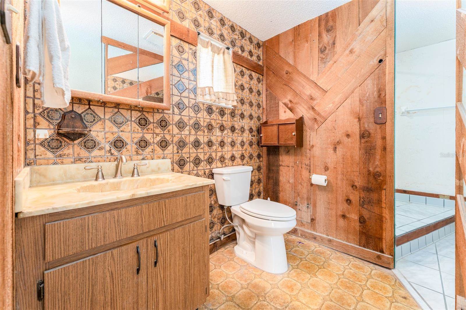 4104 West Watrous Avenue, Tampa, FL 33629