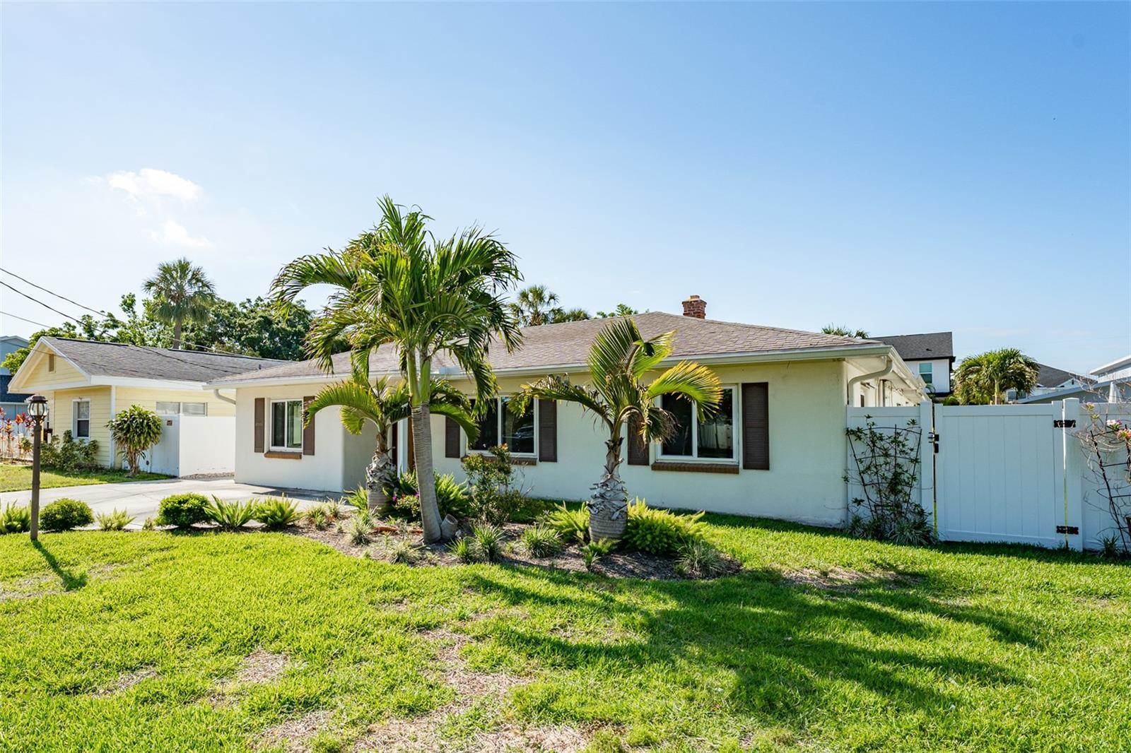 4104 West Watrous Avenue, Tampa, FL 33629