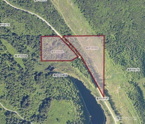 26551 Lake Cavanaugh Road, Mount Vernon, WA 98274