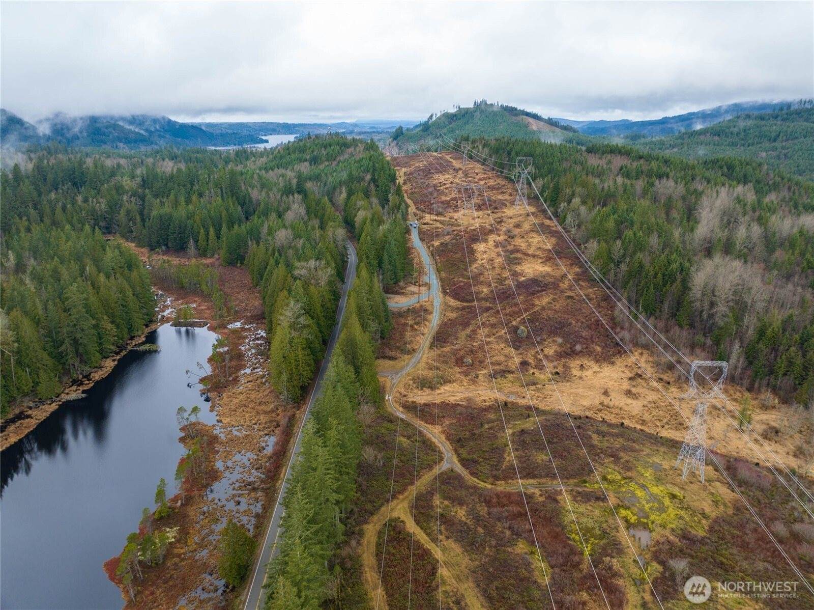 26551 Lake Cavanaugh Road, Mount Vernon, WA 98274