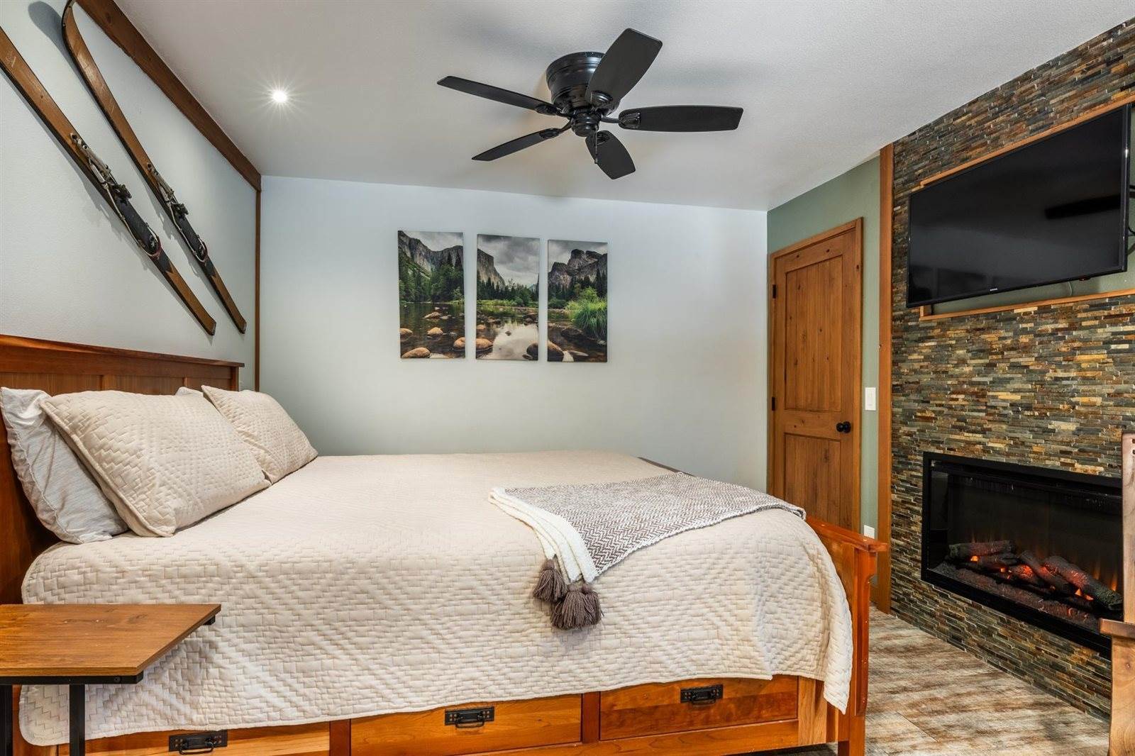 435 Lake Mary Rd. #43, Hidden Valley Village #43, Mammoth Lakes, CA 93546