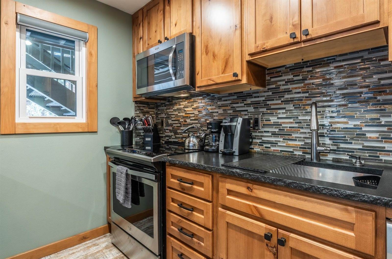 435 Lake Mary Rd. #43, Hidden Valley Village #43, Mammoth Lakes, CA 93546