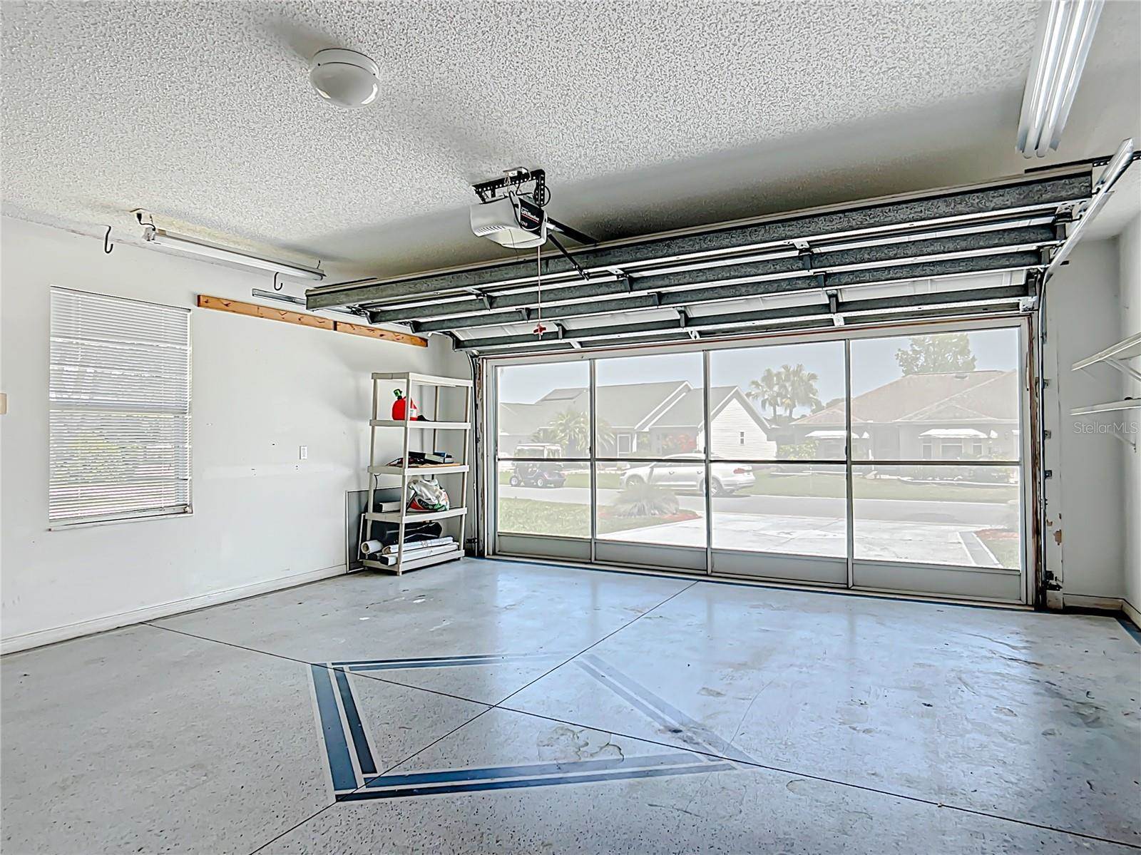 508 Carrera Drive, Lady Lake, FL 32159