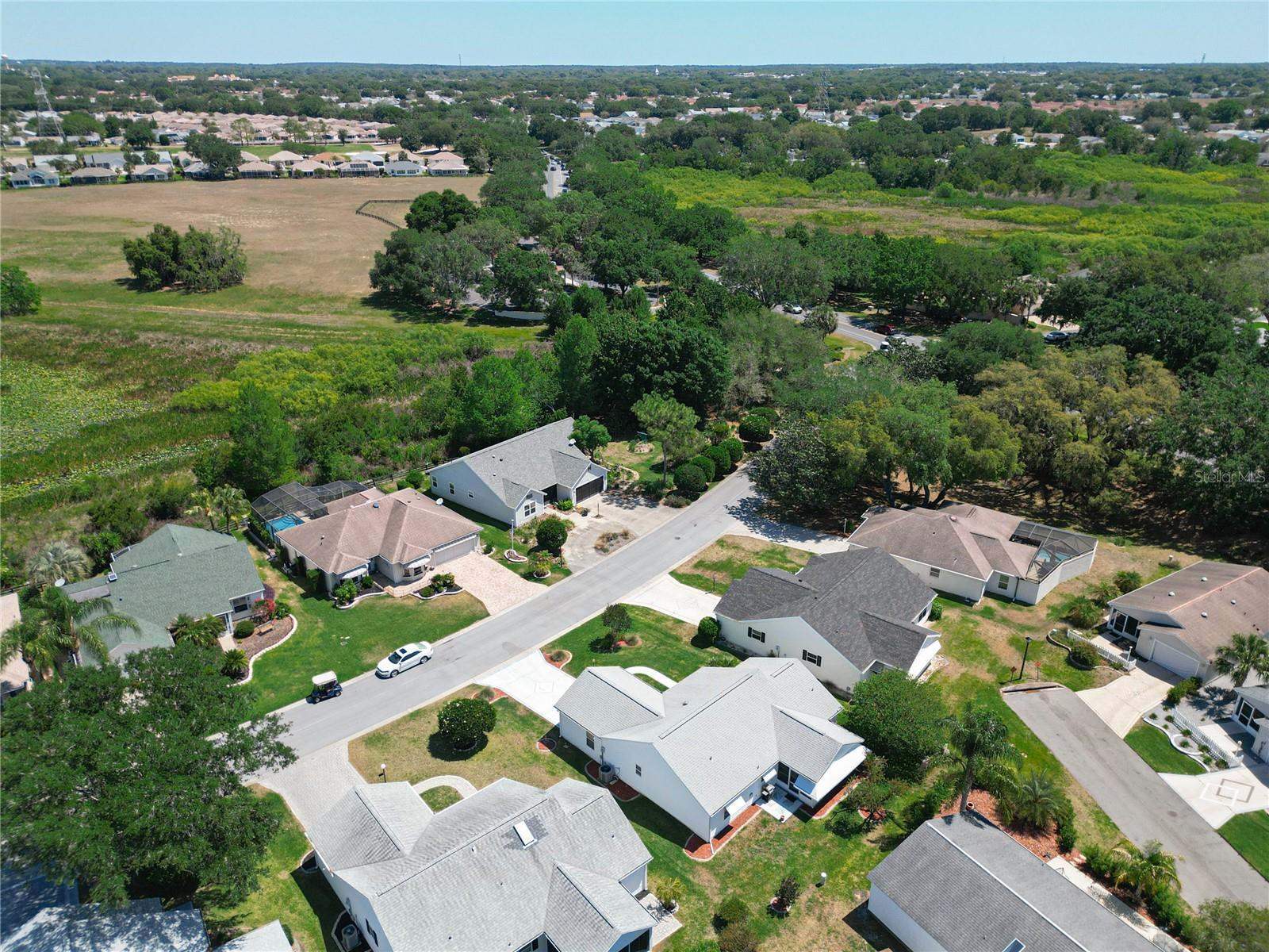 508 Carrera Drive, Lady Lake, FL 32159