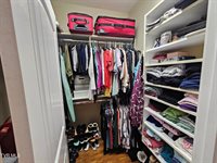 1211 Downing Place, Kingsport, TN 37663