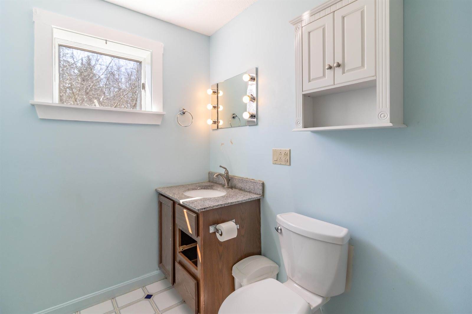 647 Meadow Road, Hampden, ME 04444