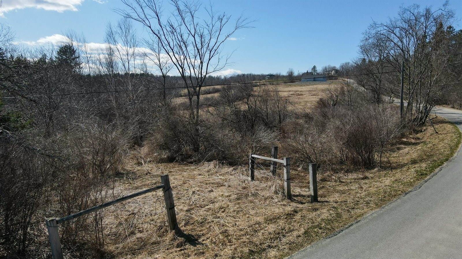 50 Rabbit Hill Road, Winterport, ME 04496