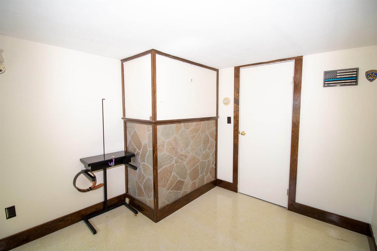 1114 Kennebec Road, Hampden, ME 04444