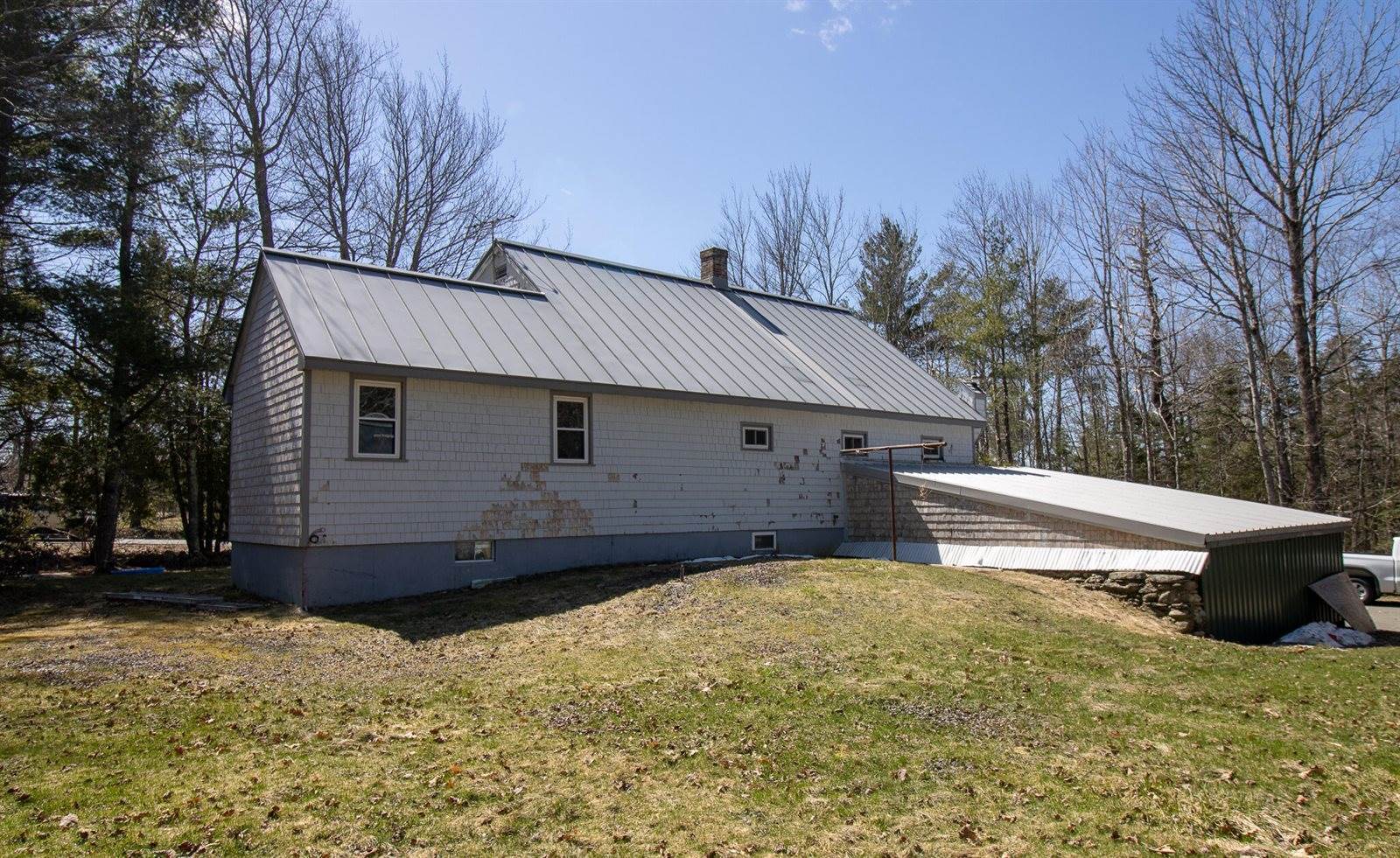 1114 Kennebec Road, Hampden, ME 04444