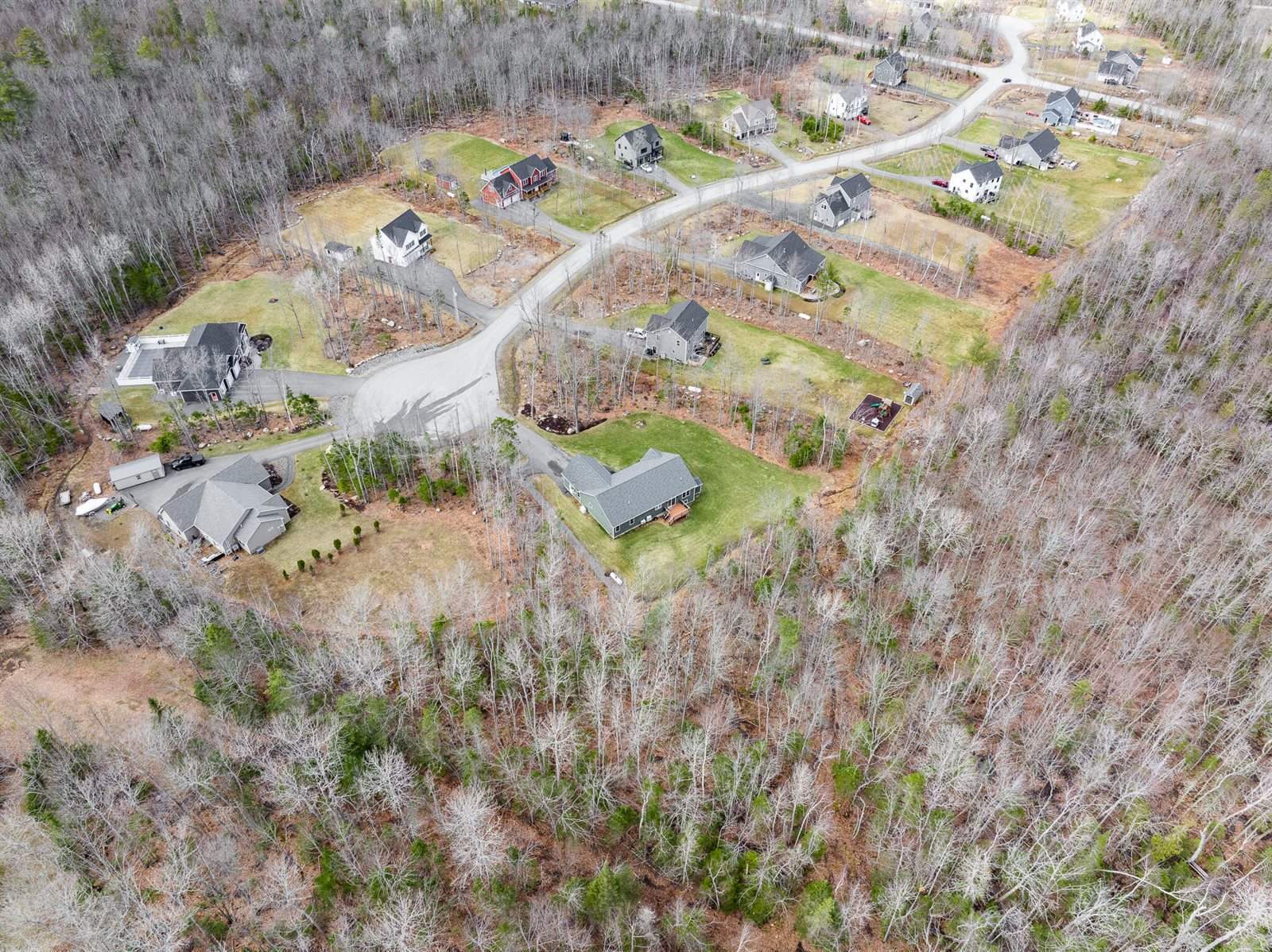 438 Chestnut Lane, Hermon, ME 04401