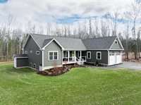 438 Chestnut Lane, Hermon, ME 04401