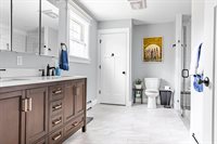 438 Chestnut Lane, Hermon, ME 04401