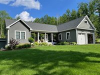438 Chestnut Lane, Hermon, ME 04401
