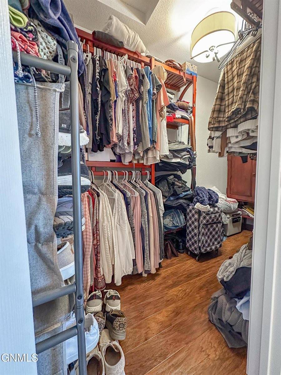 829 Canada Avenue, Bismarck, ND 58503