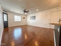 829 Canada Avenue, Bismarck, ND 58503