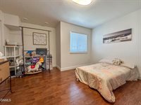 829 Canada Avenue, Bismarck, ND 58503