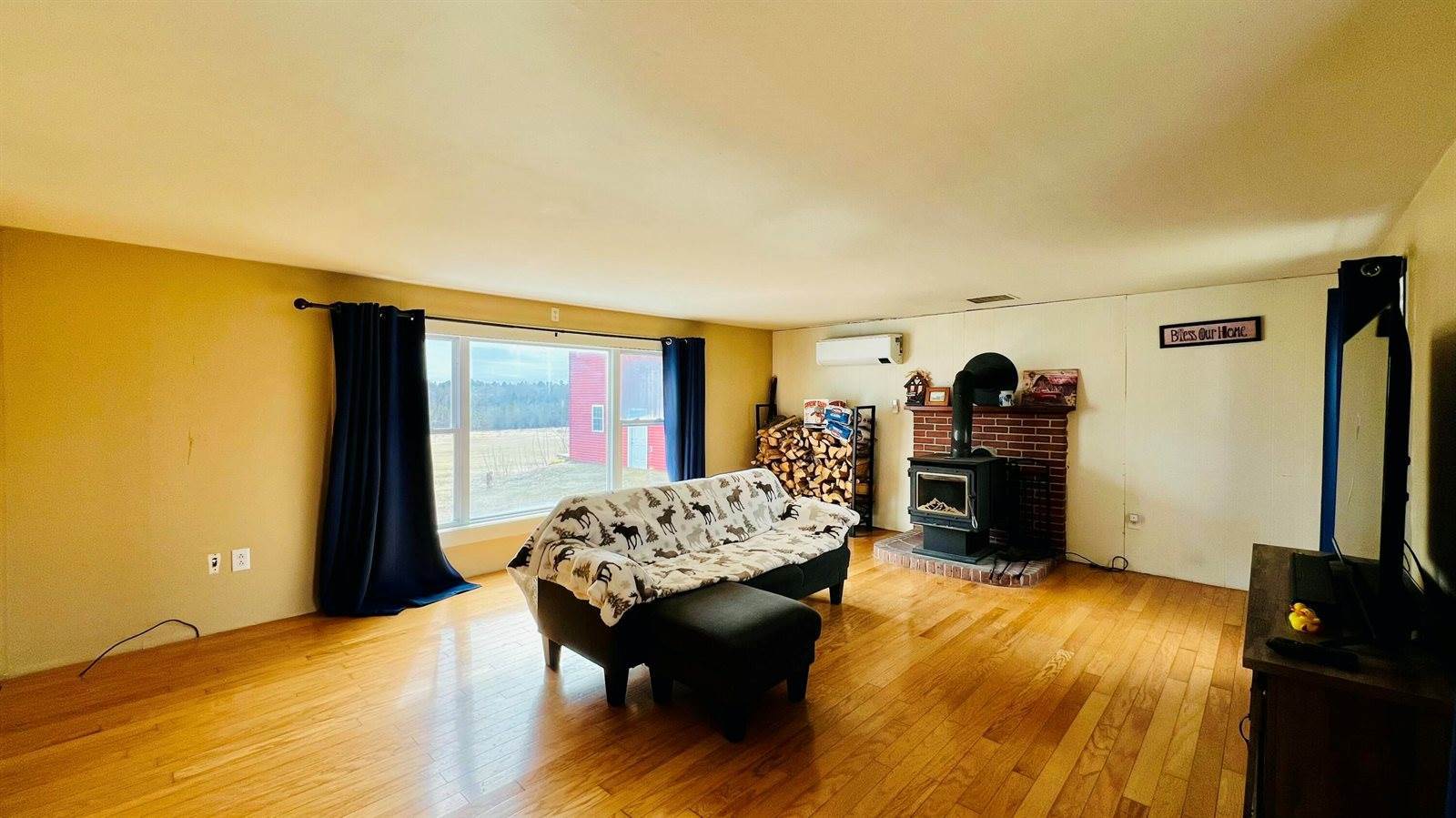 129 Shaw Hill Road, Hampden, ME 04444