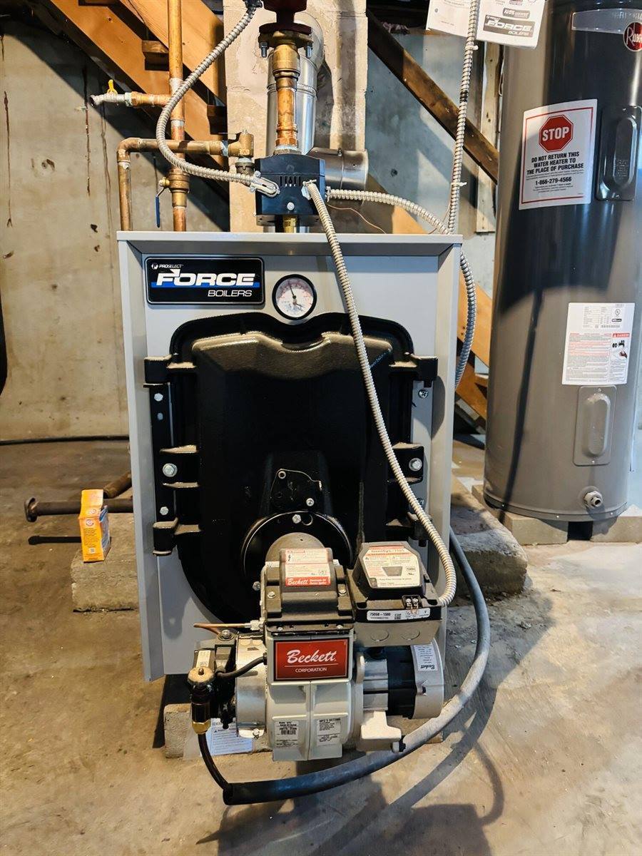 54 Charleston Road, Dexter, ME 04930