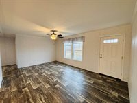 14 Indian Heights Drive, Saint Albans, ME 04971