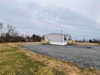 14 Indian Heights Drive, Saint Albans, ME 04971