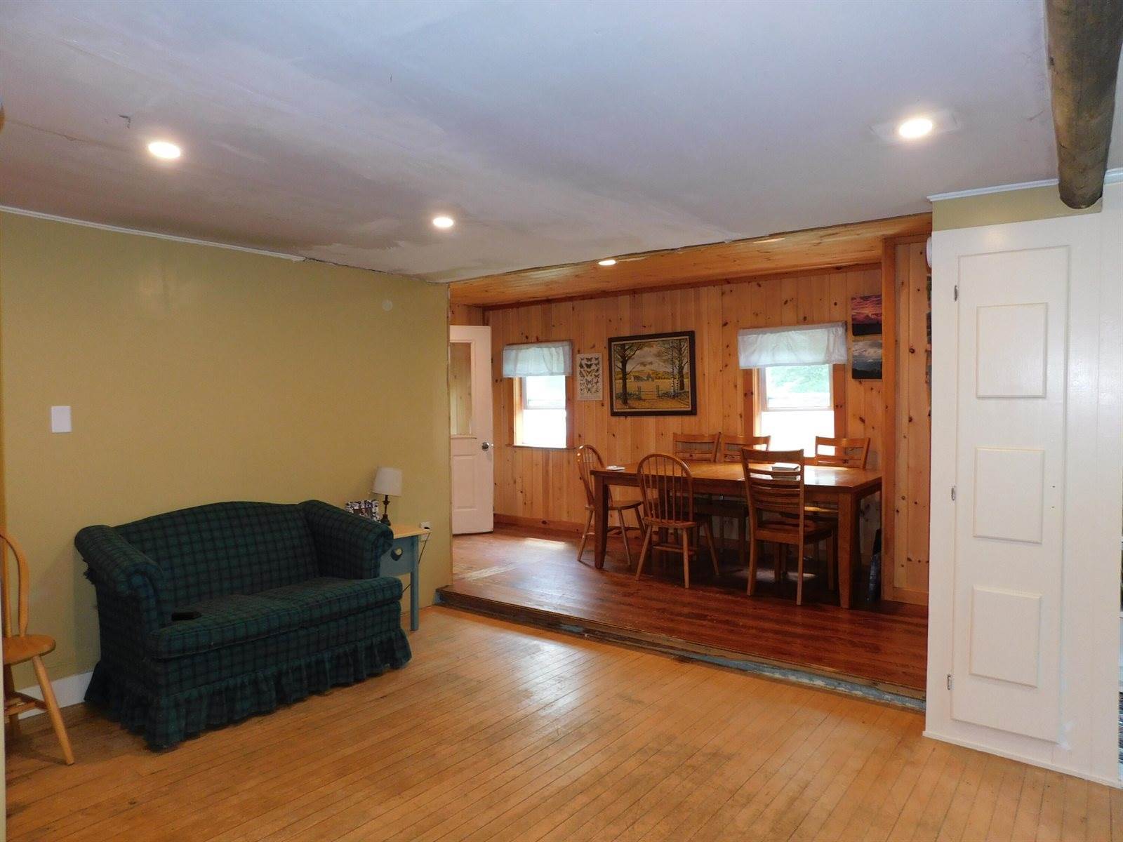 346 Bear River Road, Newry, ME 04261