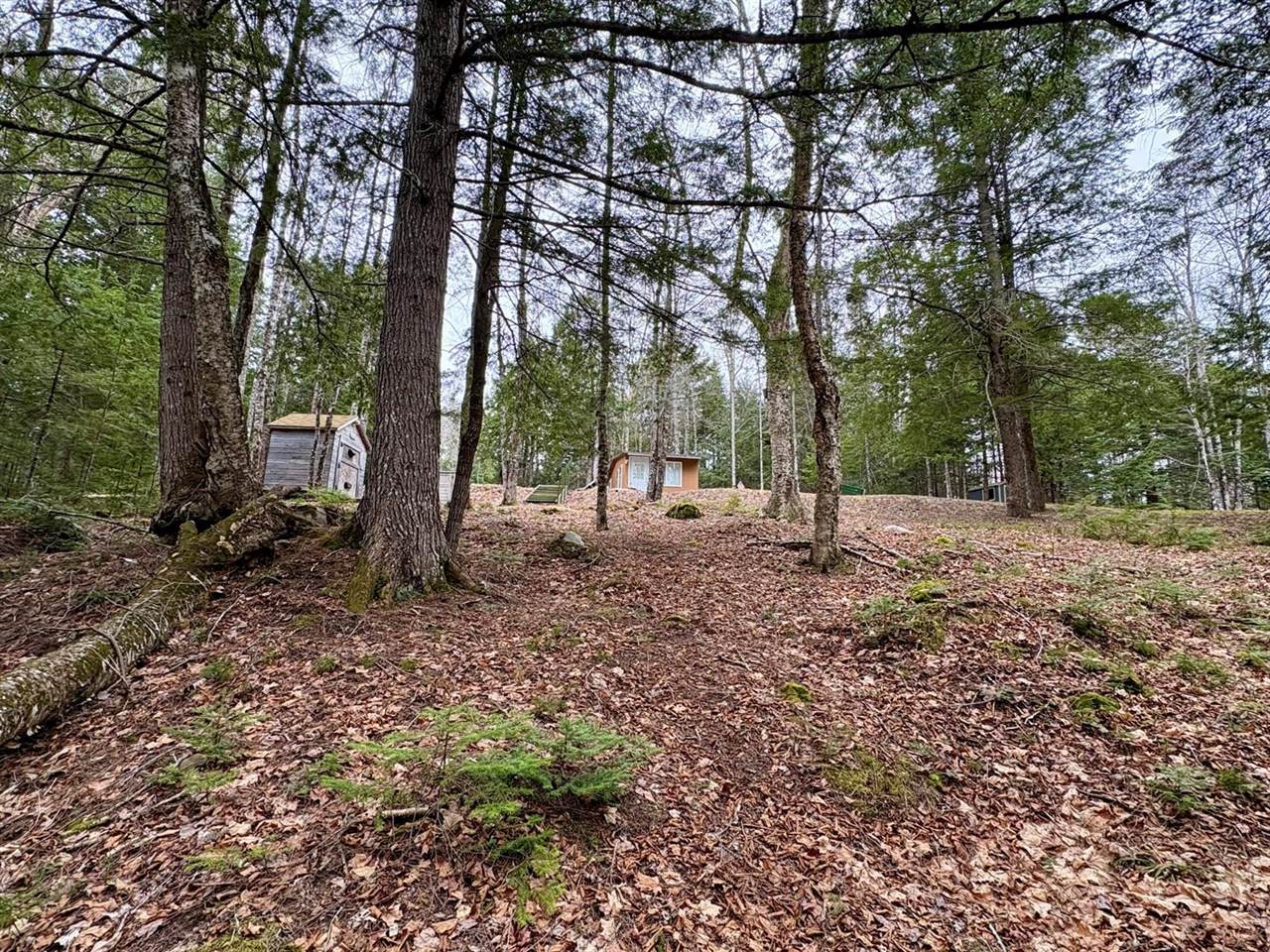 11 Cobb Road, Lincoln, ME 04493