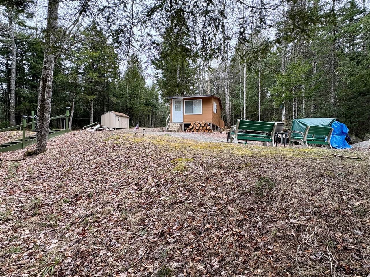 11 Cobb Road, Lincoln, ME 04493