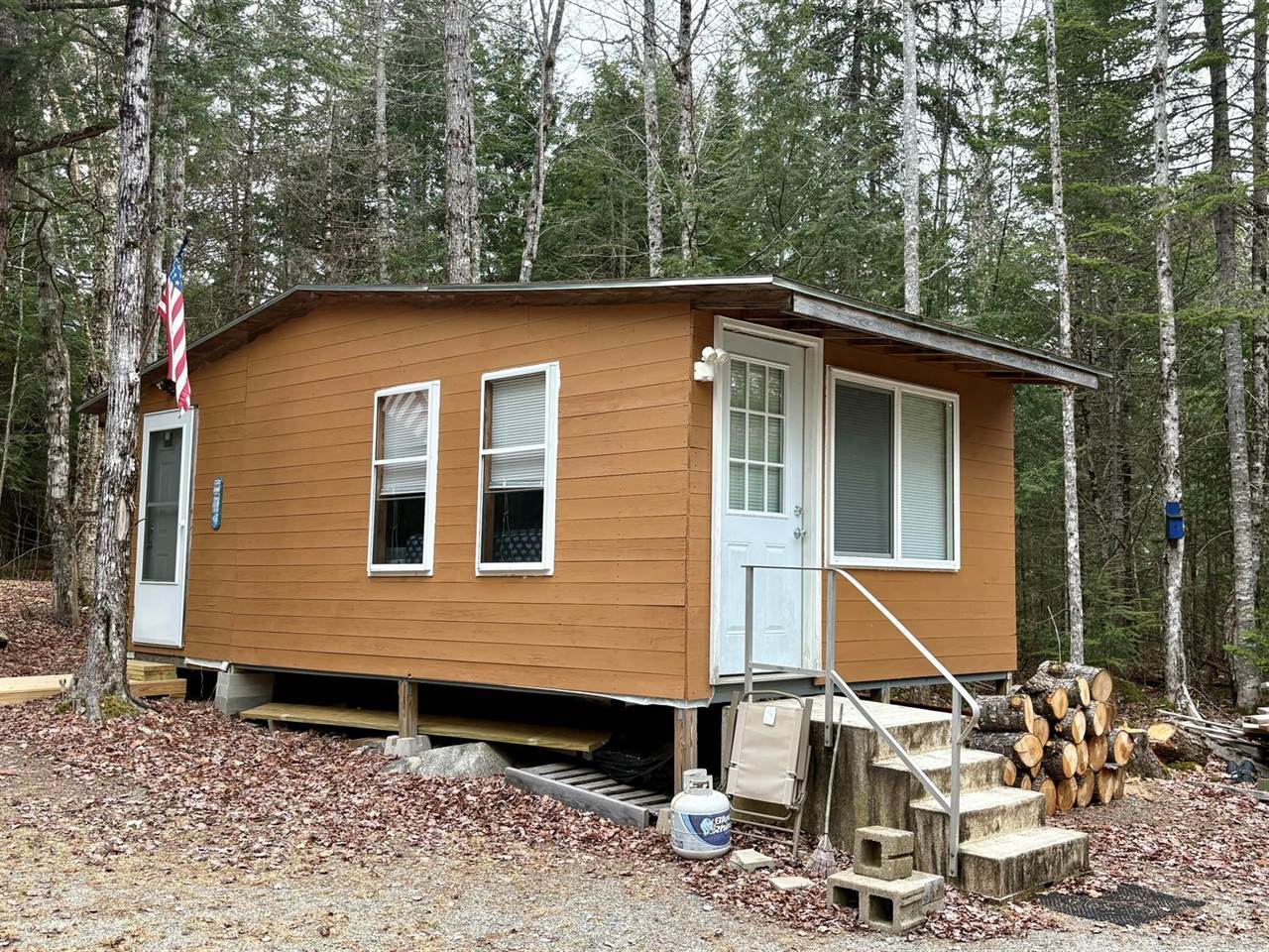 11 Cobb Road, Lincoln, ME 04493