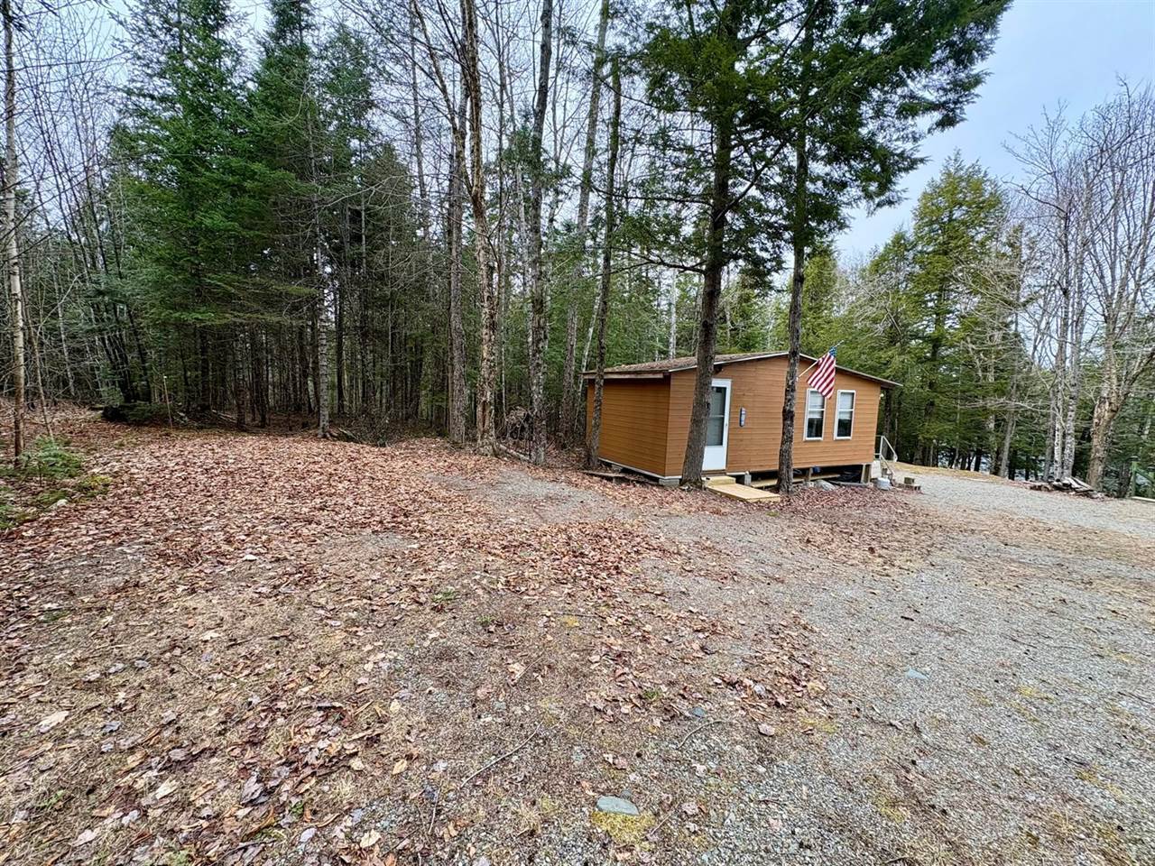 11 Cobb Road, Lincoln, ME 04493