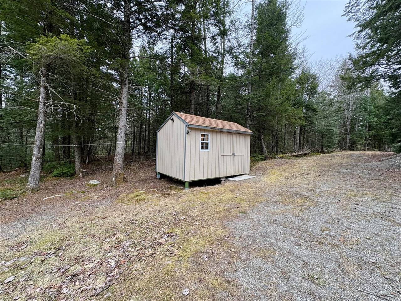11 Cobb Road, Lincoln, ME 04493