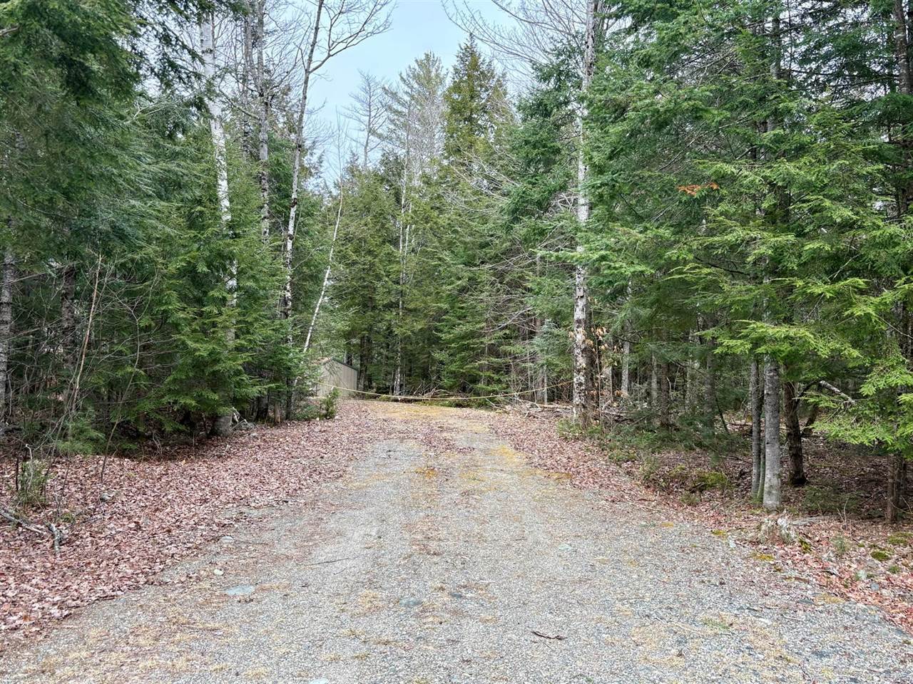 11 Cobb Road, Lincoln, ME 04493