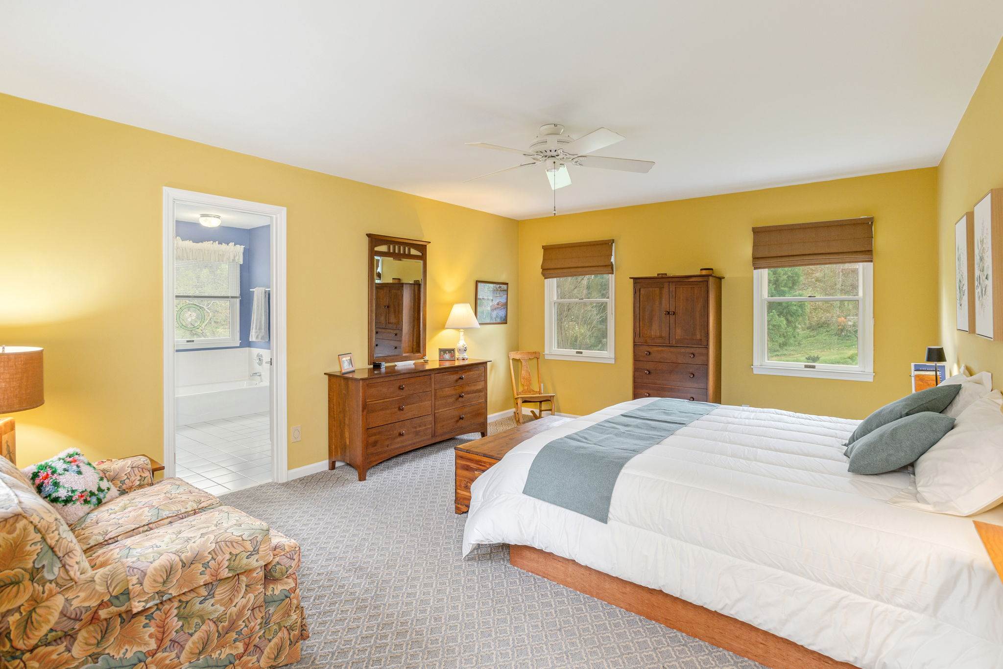 1420 Patriots Drive, Hendersonville, NC 28739