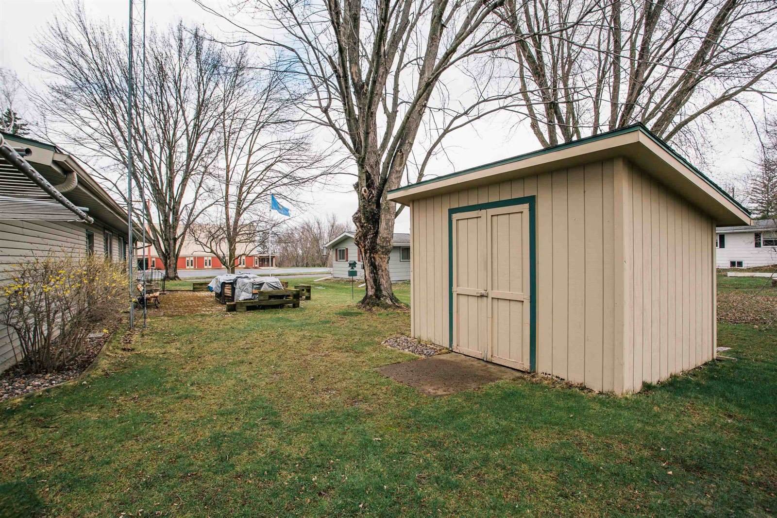 119 Park Street, Neillsville, WI 54456