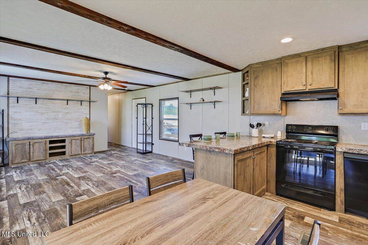 2017 Peterson Drive, Brandon, MS 39042