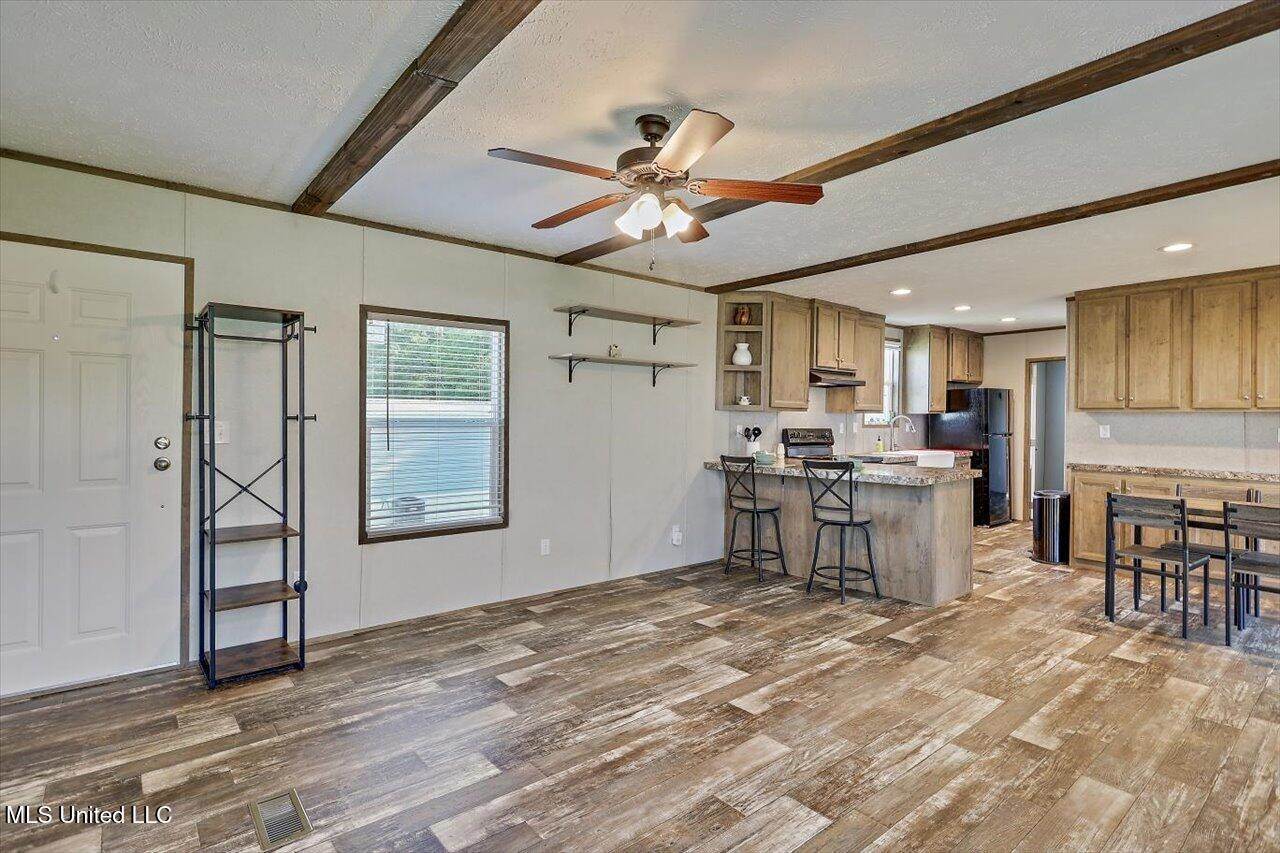 2017 Peterson Drive, Brandon, MS 39042