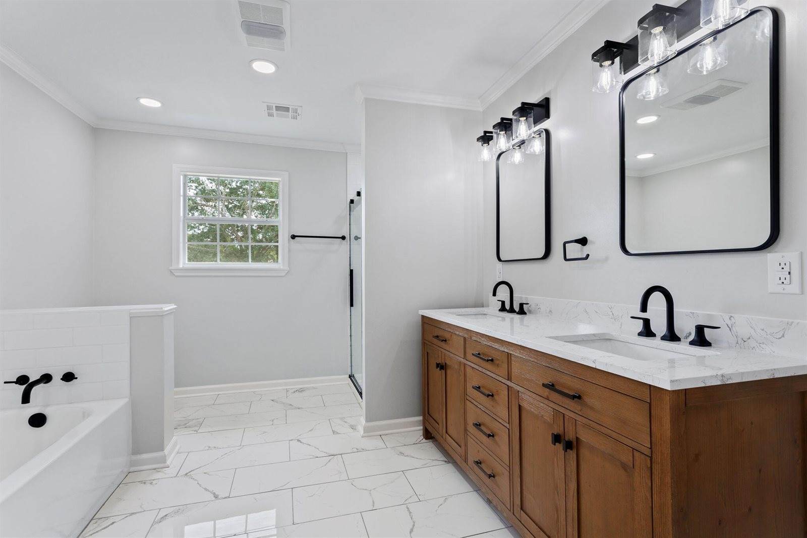 226 N 6th St, Oberlin, LA 70655