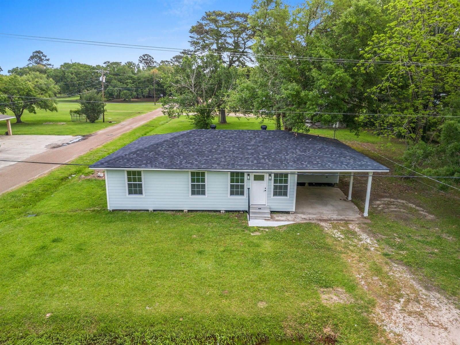 226 N 6th St, Oberlin, LA 70655