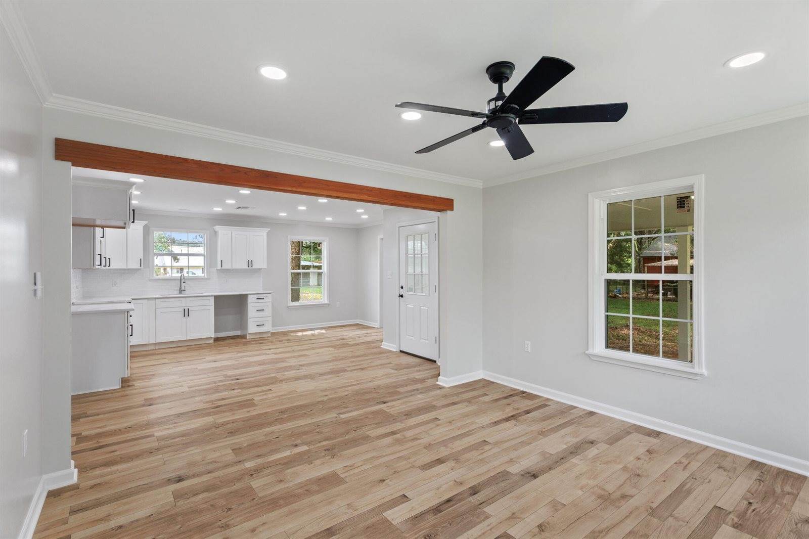 226 N 6th St, Oberlin, LA 70655