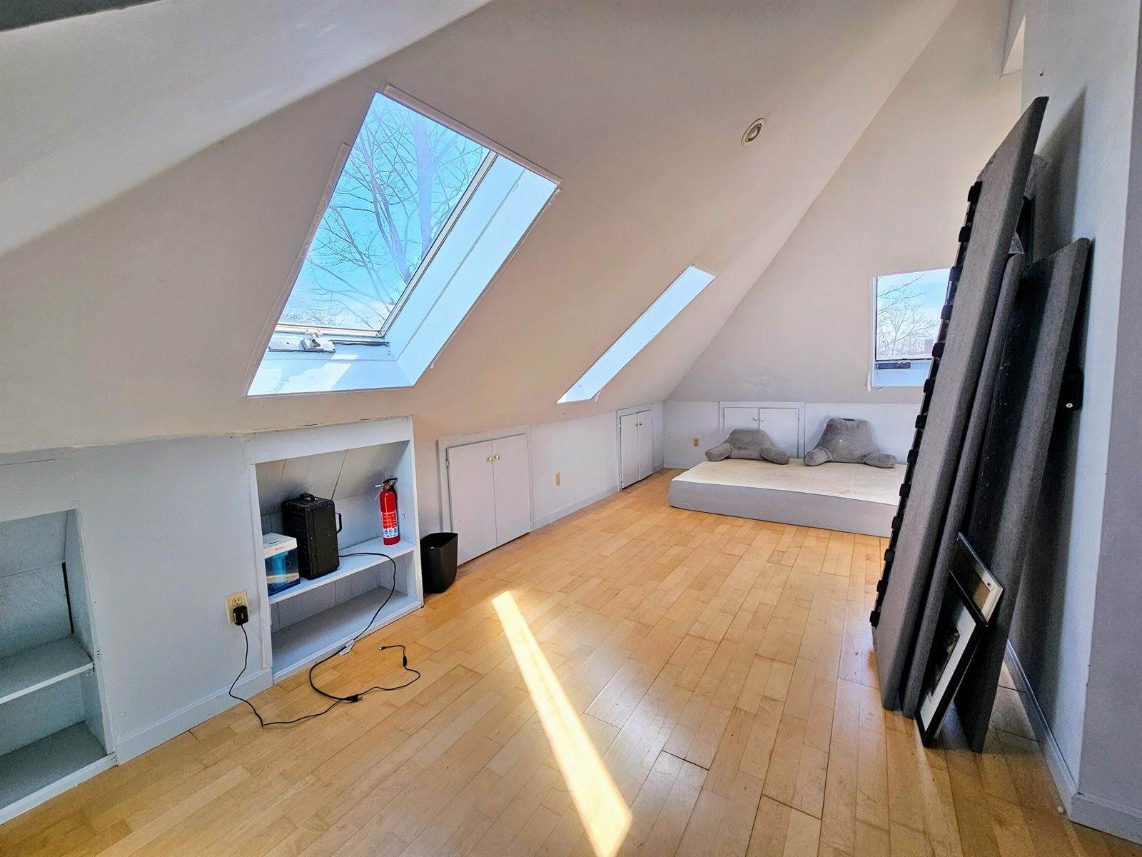 64 Fountain Street, Bangor, ME 04401