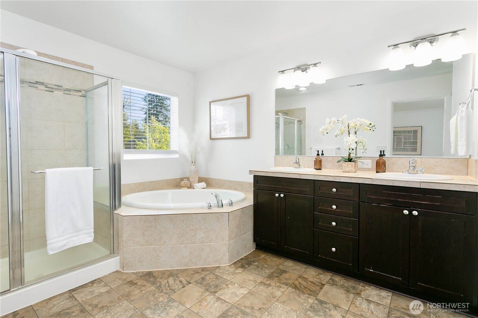 8009 167th Street Ct East, Puyallup, WA 98375