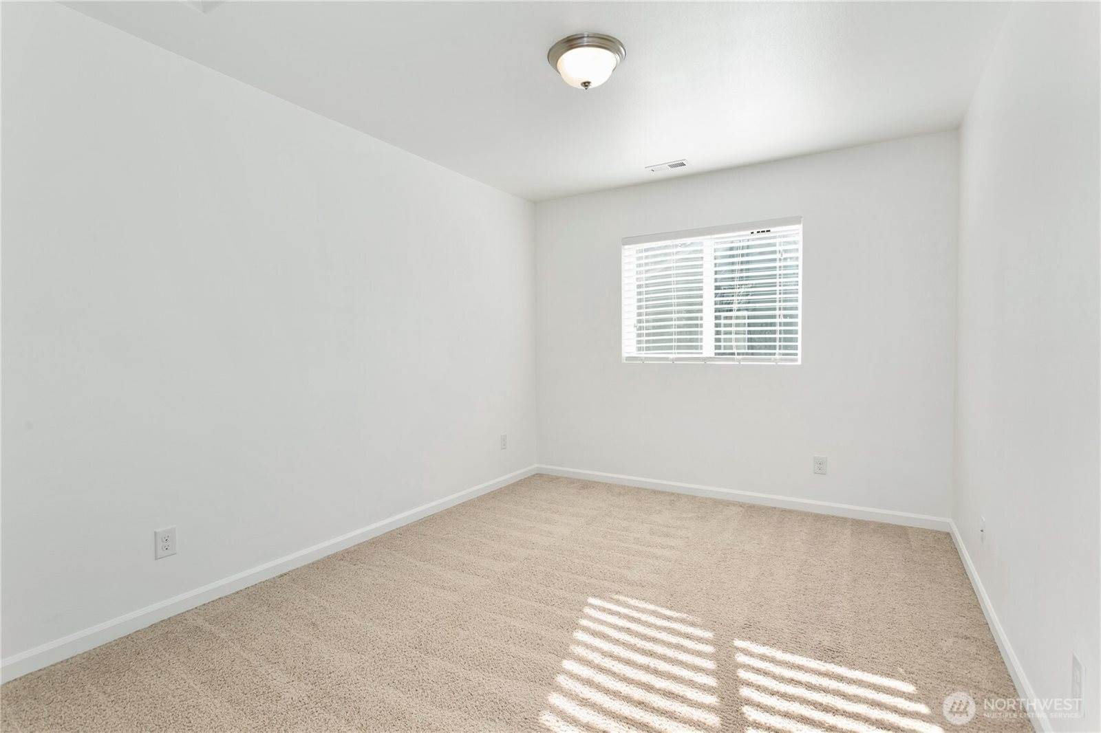 8009 167th Street Ct East, Puyallup, WA 98375