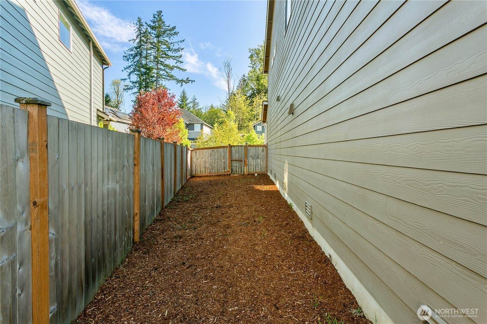 8009 167th Street Ct East, Puyallup, WA 98375