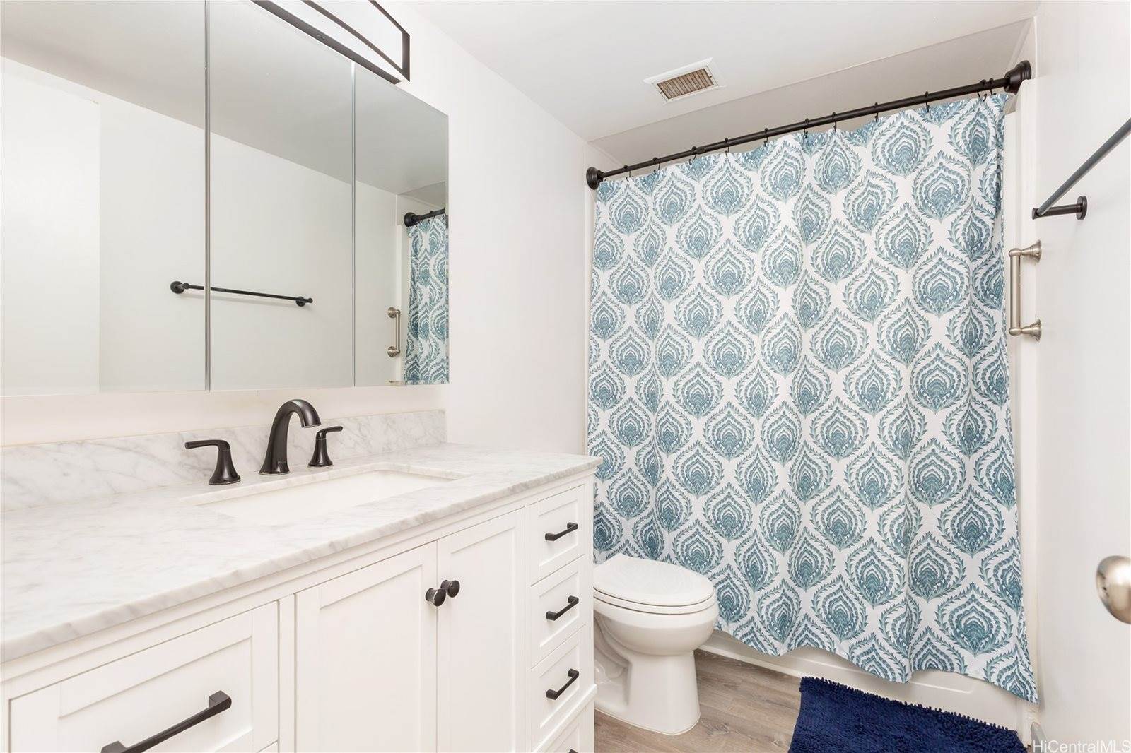 94-246 Leoku Street, Waipahu, HI 96797