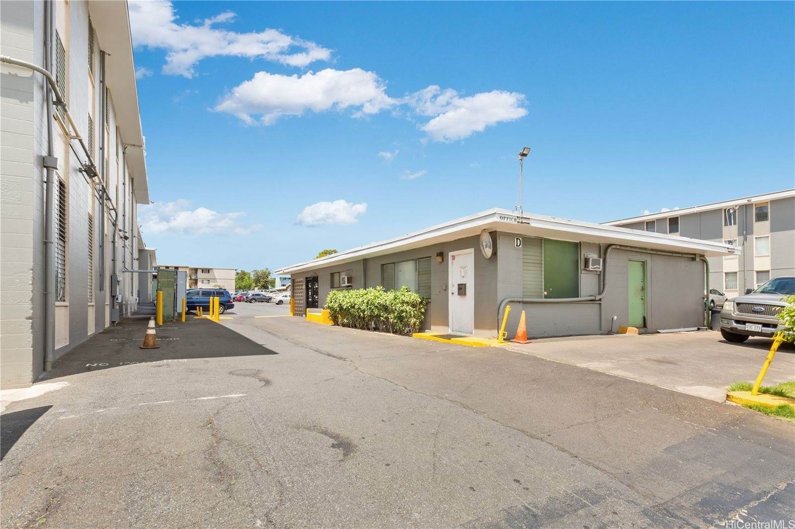 94-246 Leoku Street, Waipahu, HI 96797