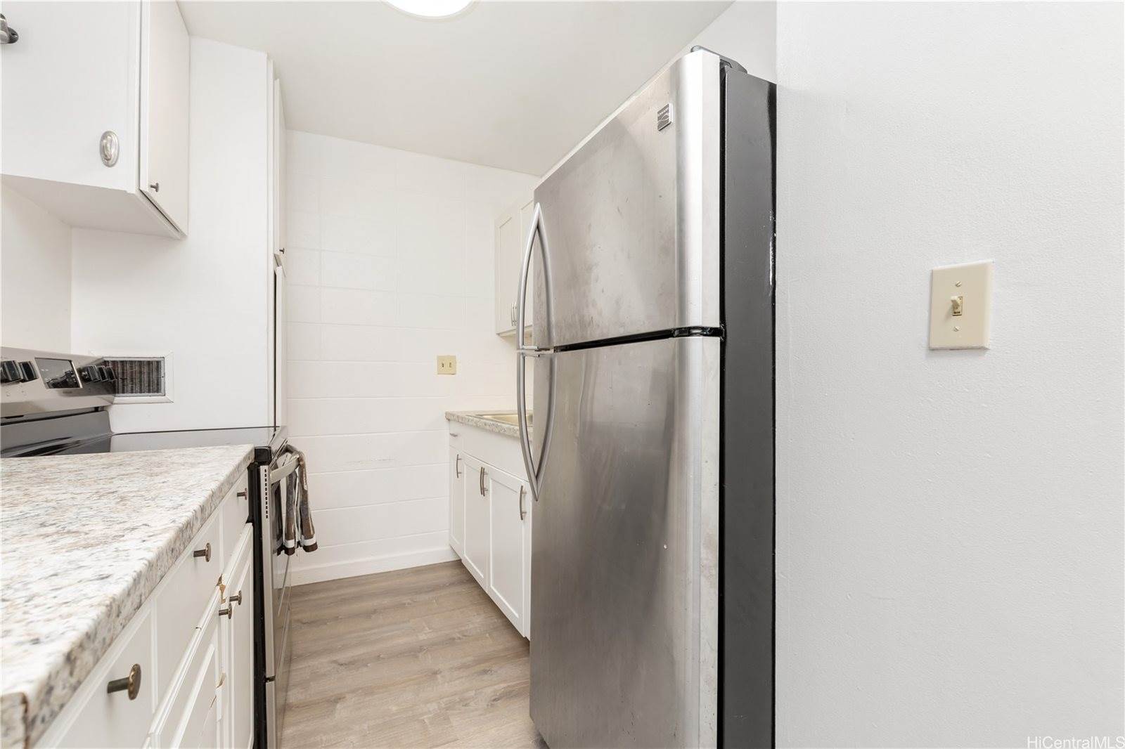 94-246 Leoku Street, Waipahu, HI 96797